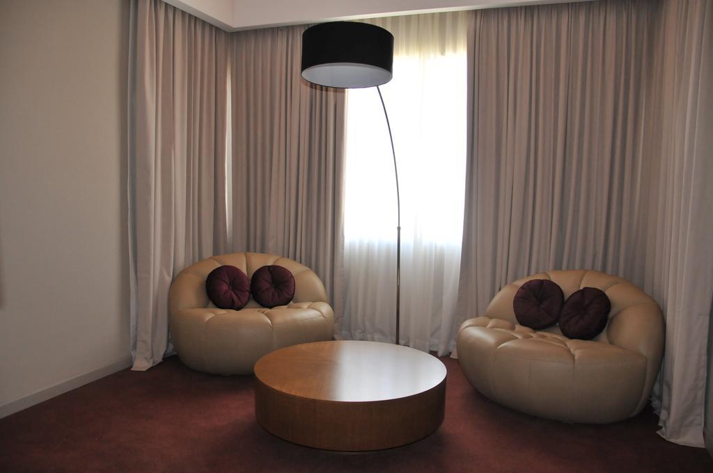 Plaza Huincul Antu Malal Hotel מראה חיצוני תמונה