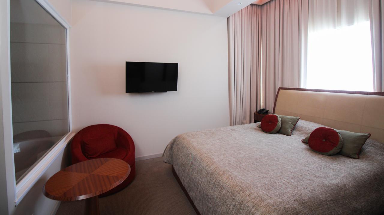 Plaza Huincul Antu Malal Hotel מראה חיצוני תמונה