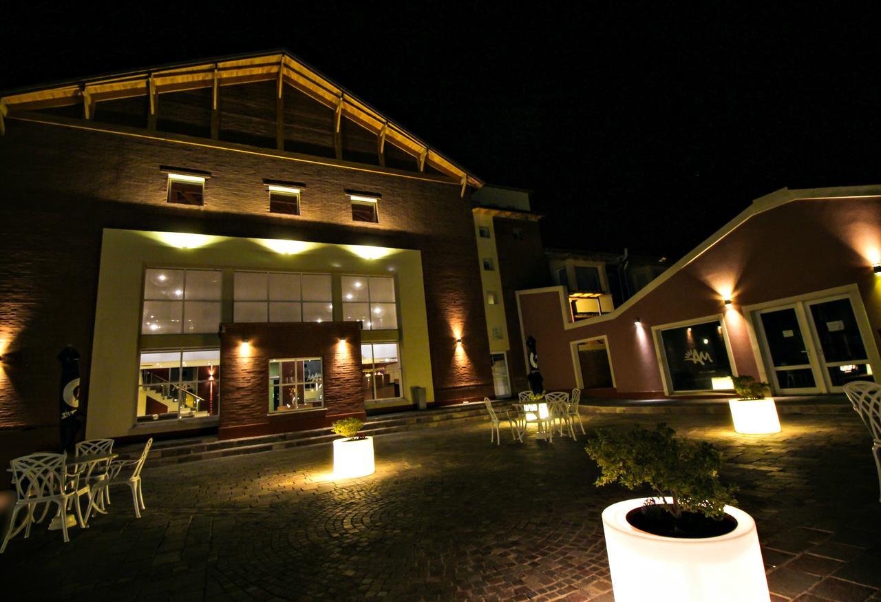 Plaza Huincul Antu Malal Hotel מראה חיצוני תמונה